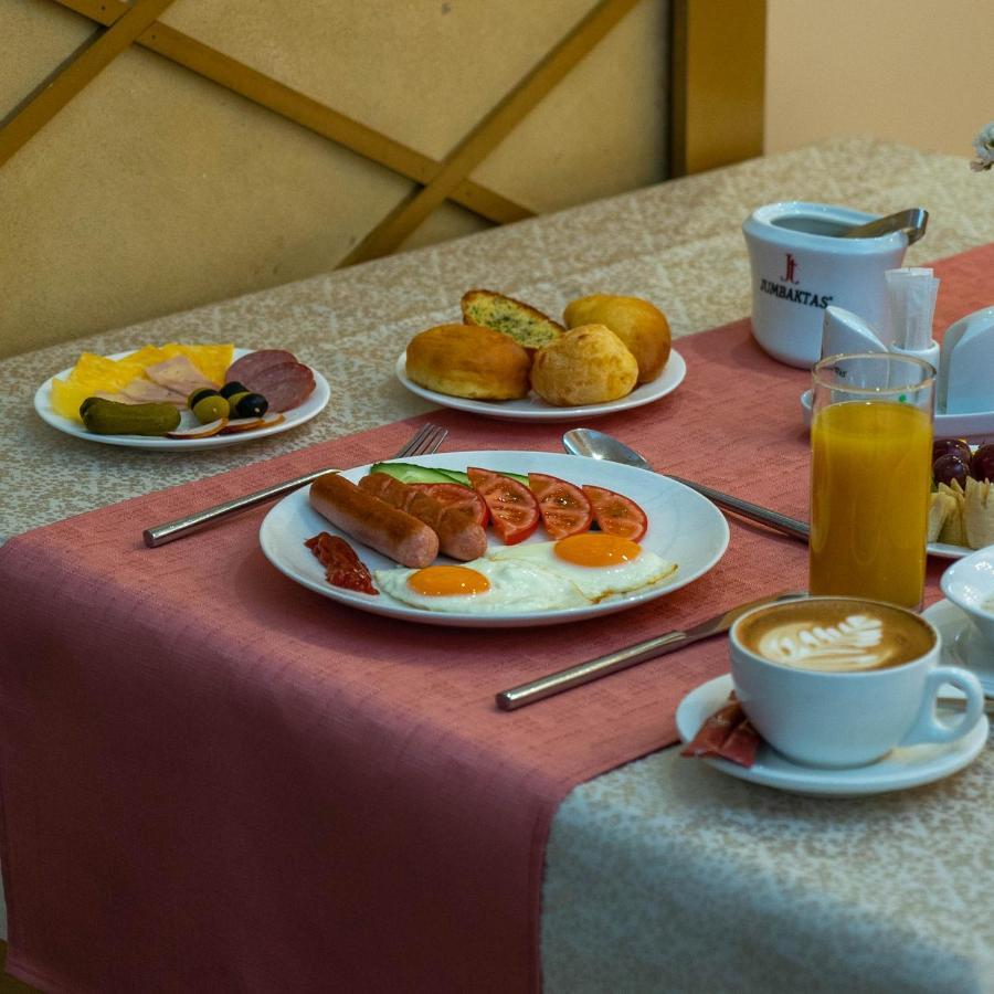 Otel Jumbaktas